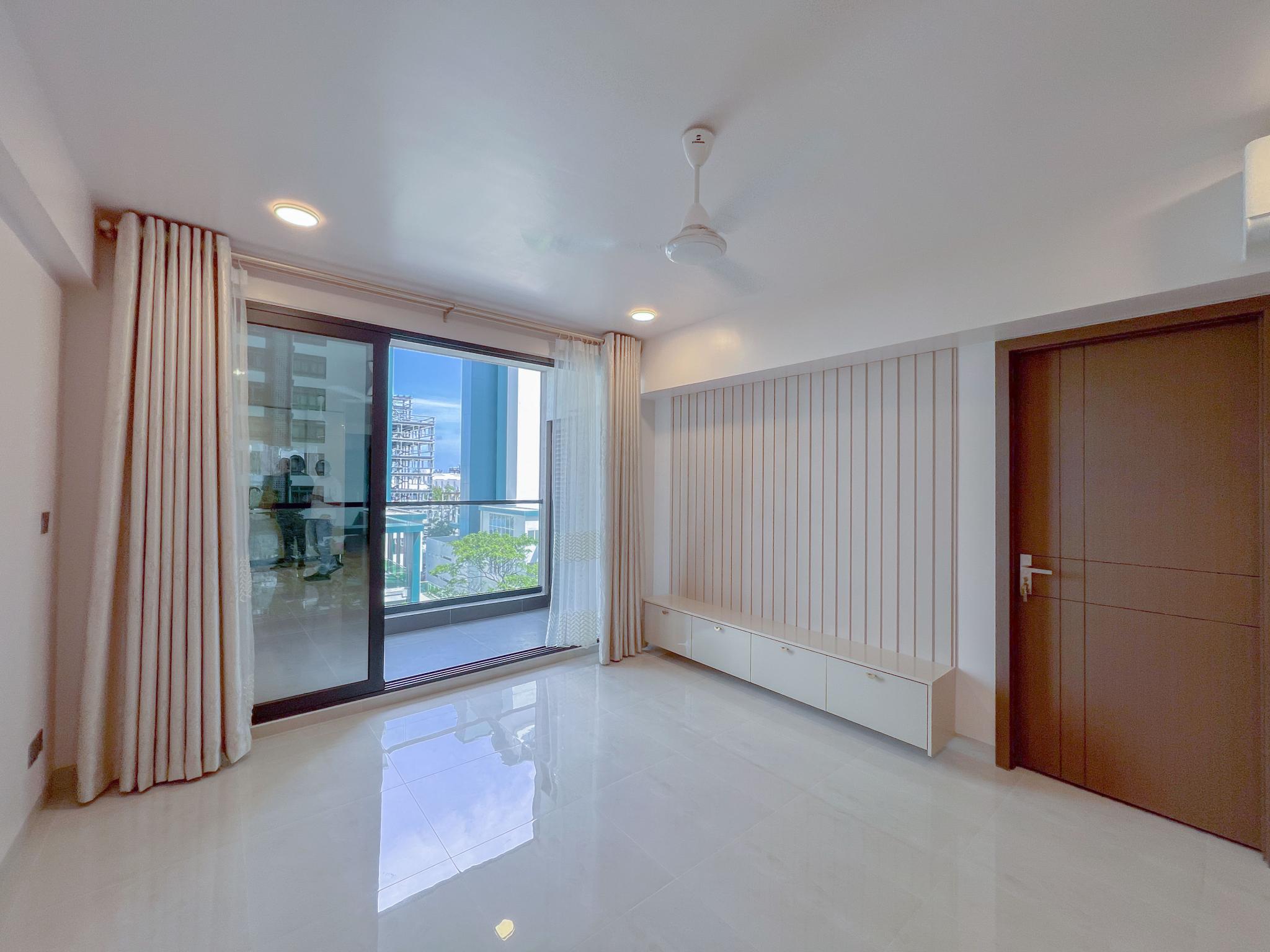 Crystal Residence 3BR Semi Furnished Apartment
