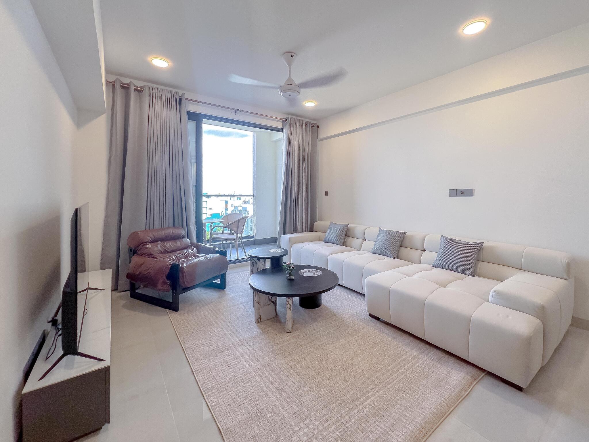 Exquisite 3-Bedroom Corner Residence with 3 Balconies