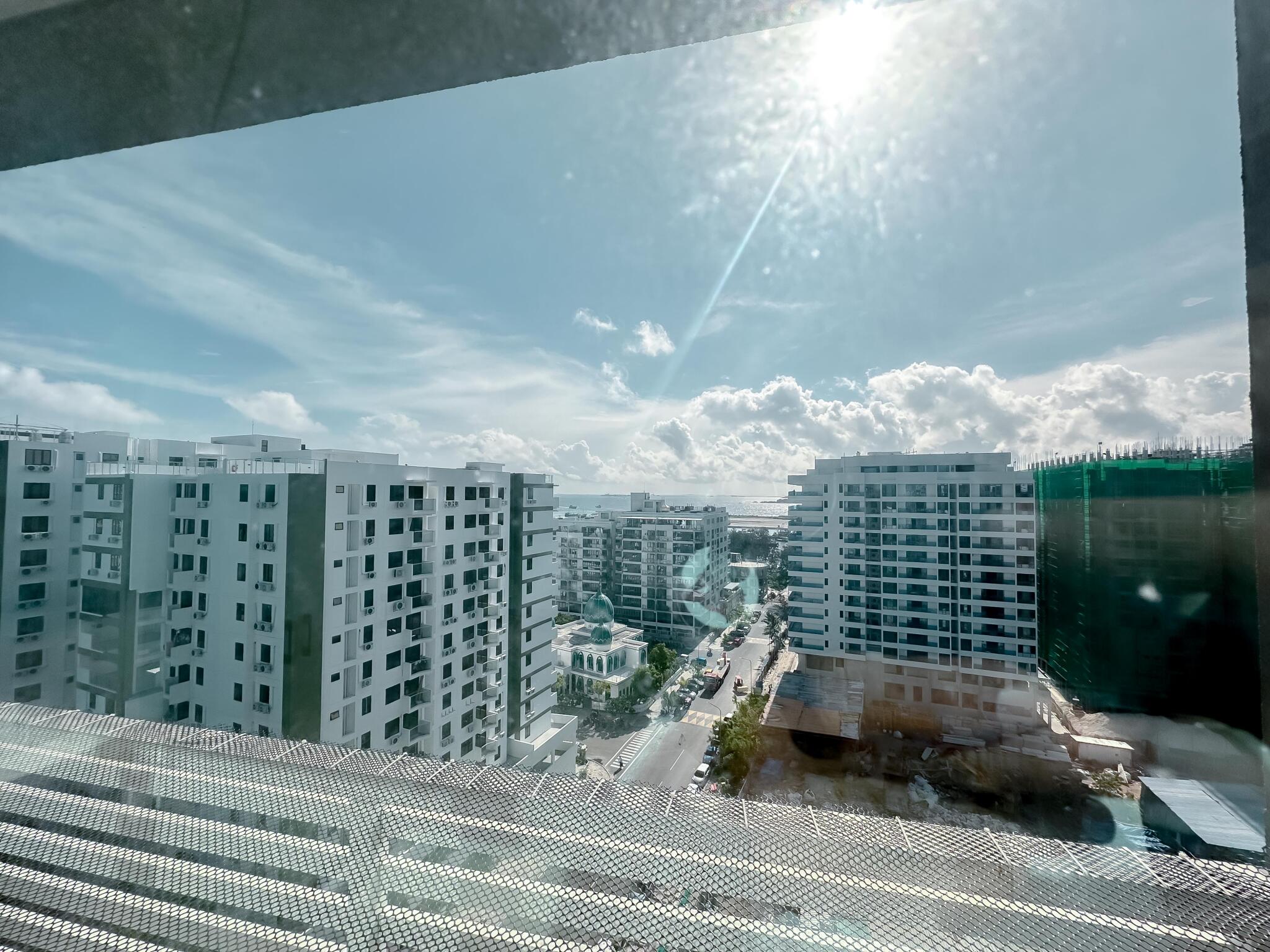 3-bedroom FW Residence 12th Floor Corner Luxury Unit — Reethigas Magu