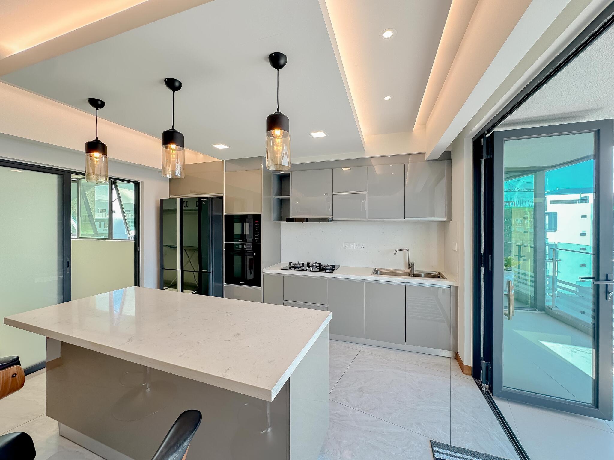3-bedroom FW Residence 12th Floor Corner Luxury Unit — Reethigas Magu
